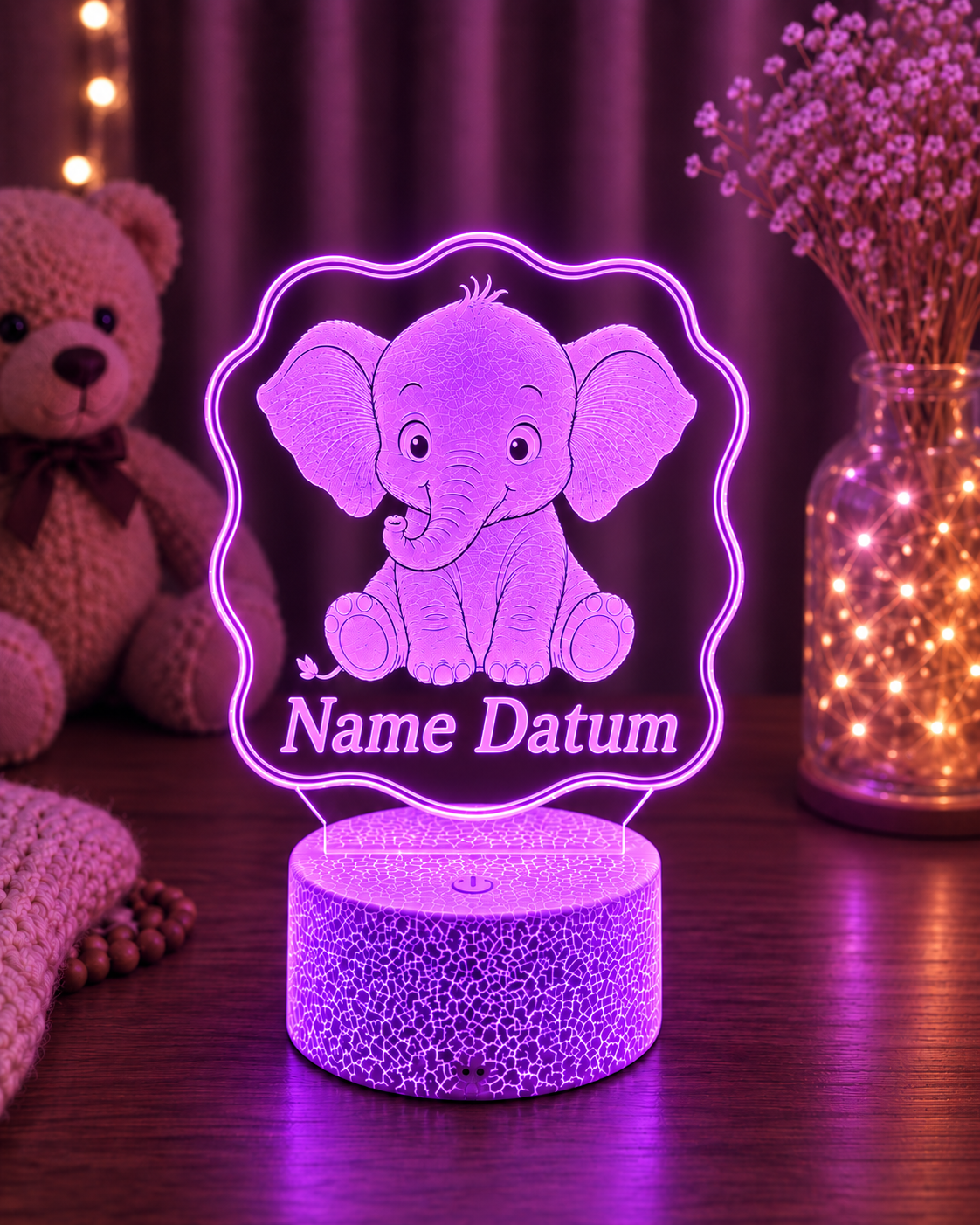Personalisierte LED Tierlampe Elefant mit Name und Datum in Lila auf Cracked-Ice-Sockel